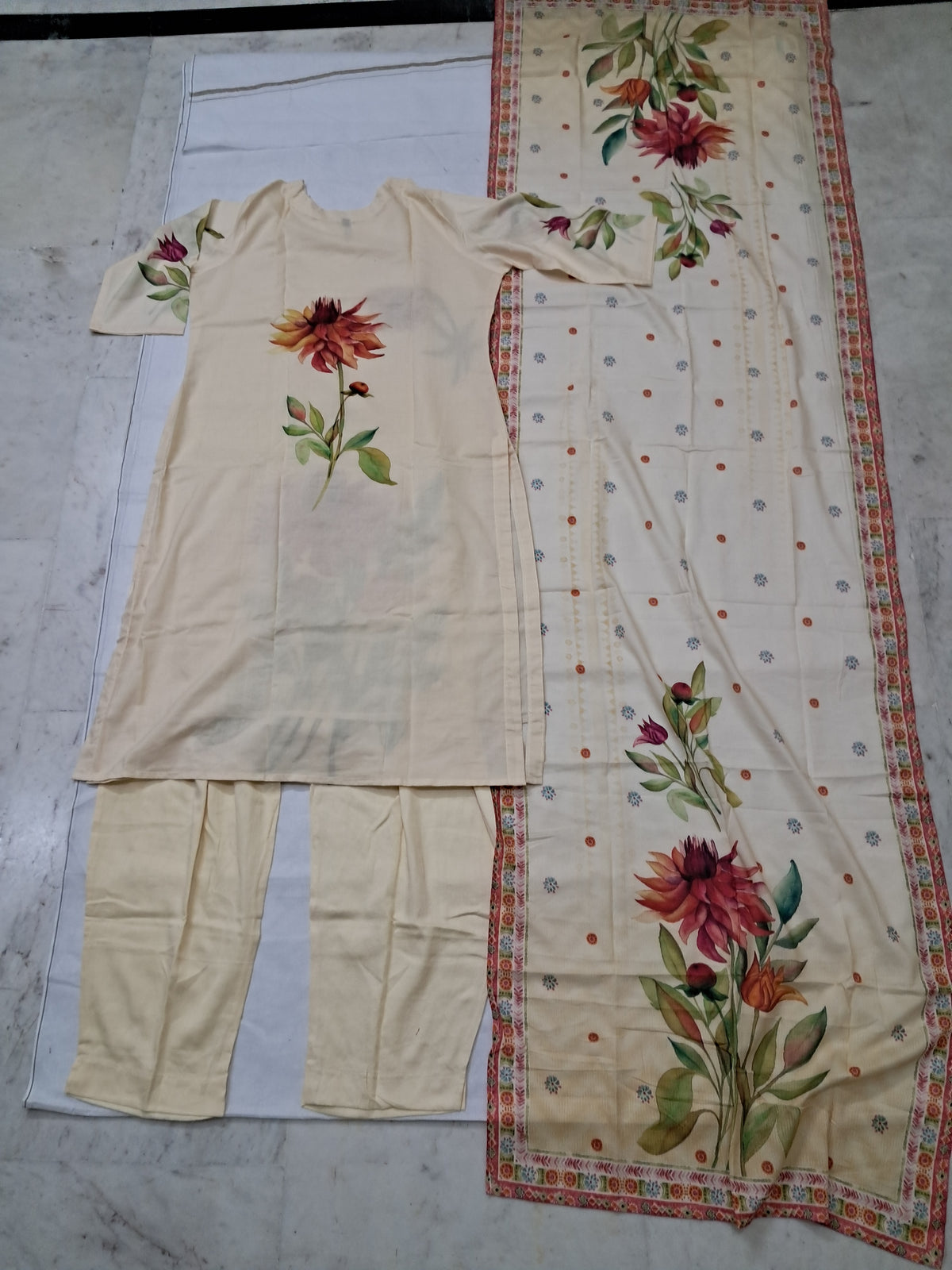 Ethnic Kurti Set